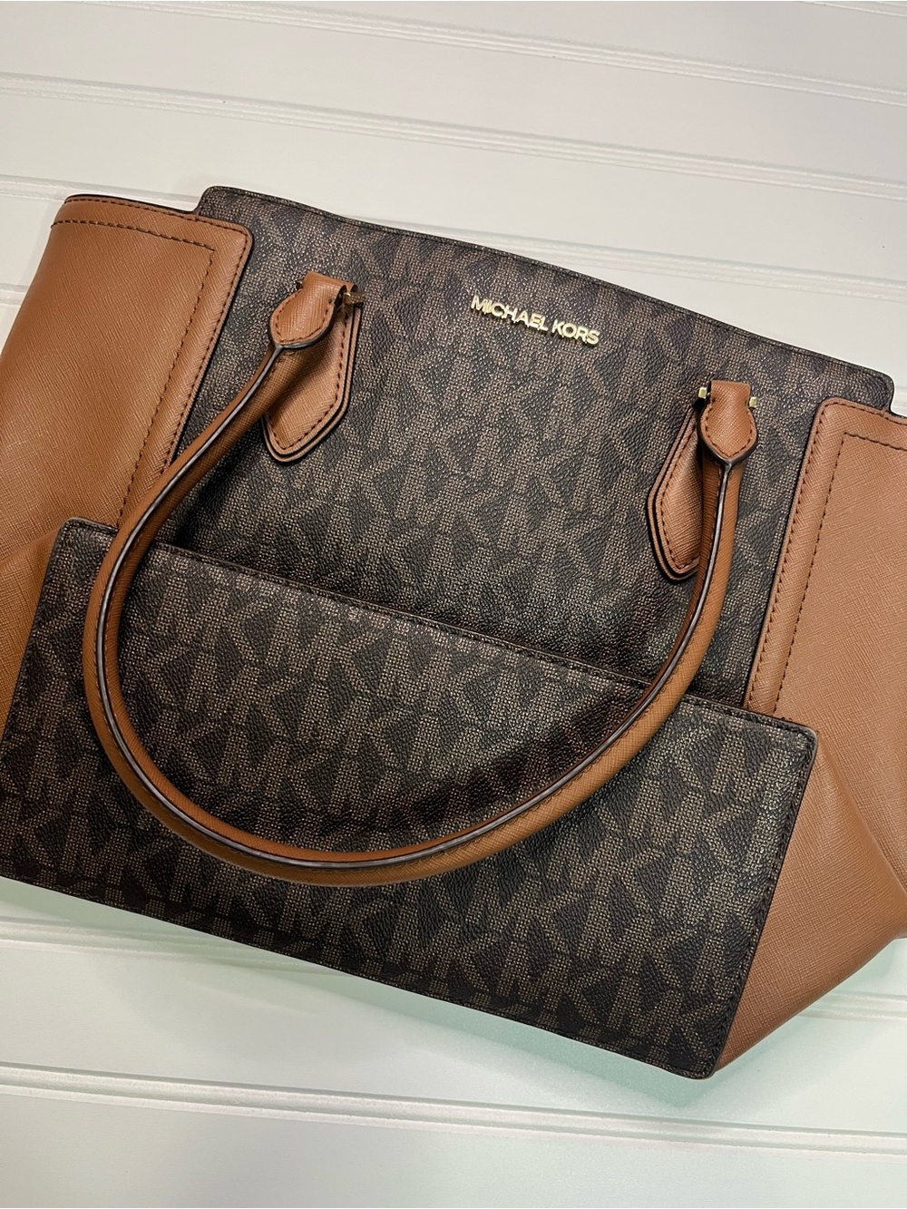 NEW Michael Kors Brown Taryn Tote Purse